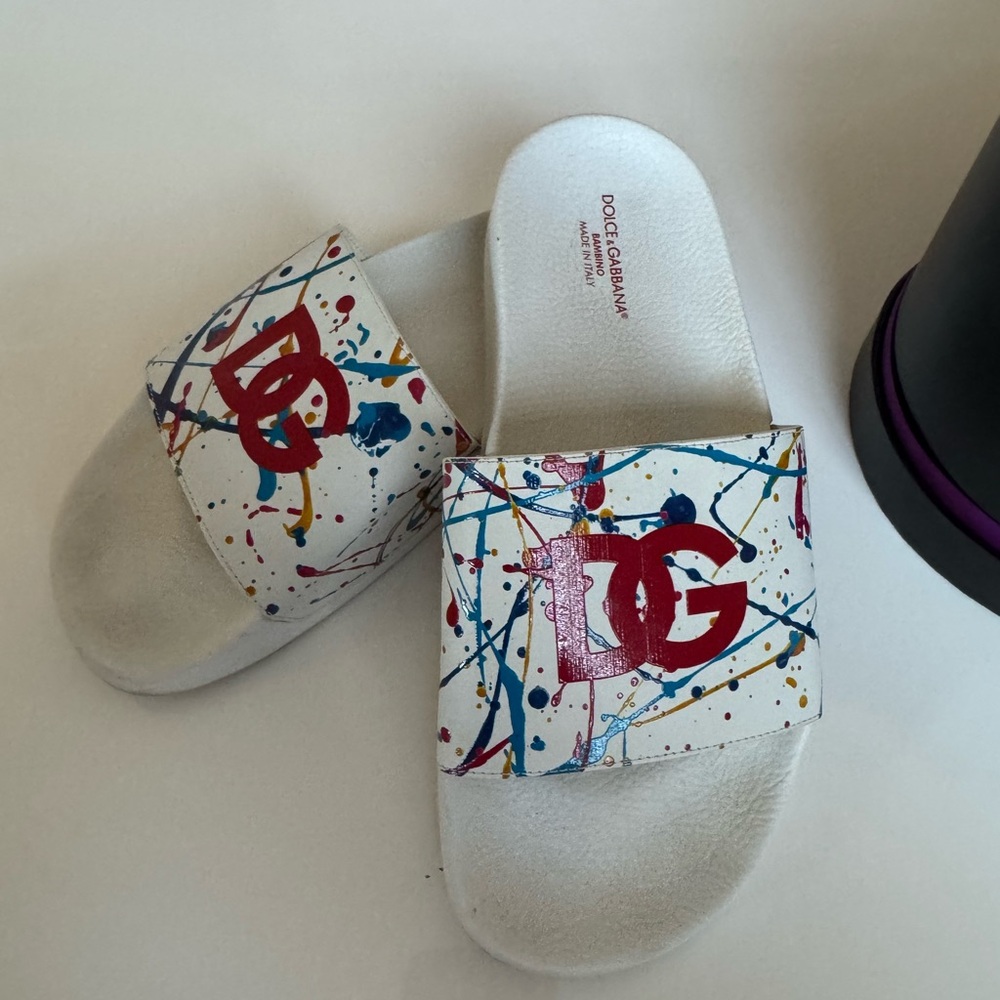 Dolce & Gabbana White and Red Sandals with Artistic Flair